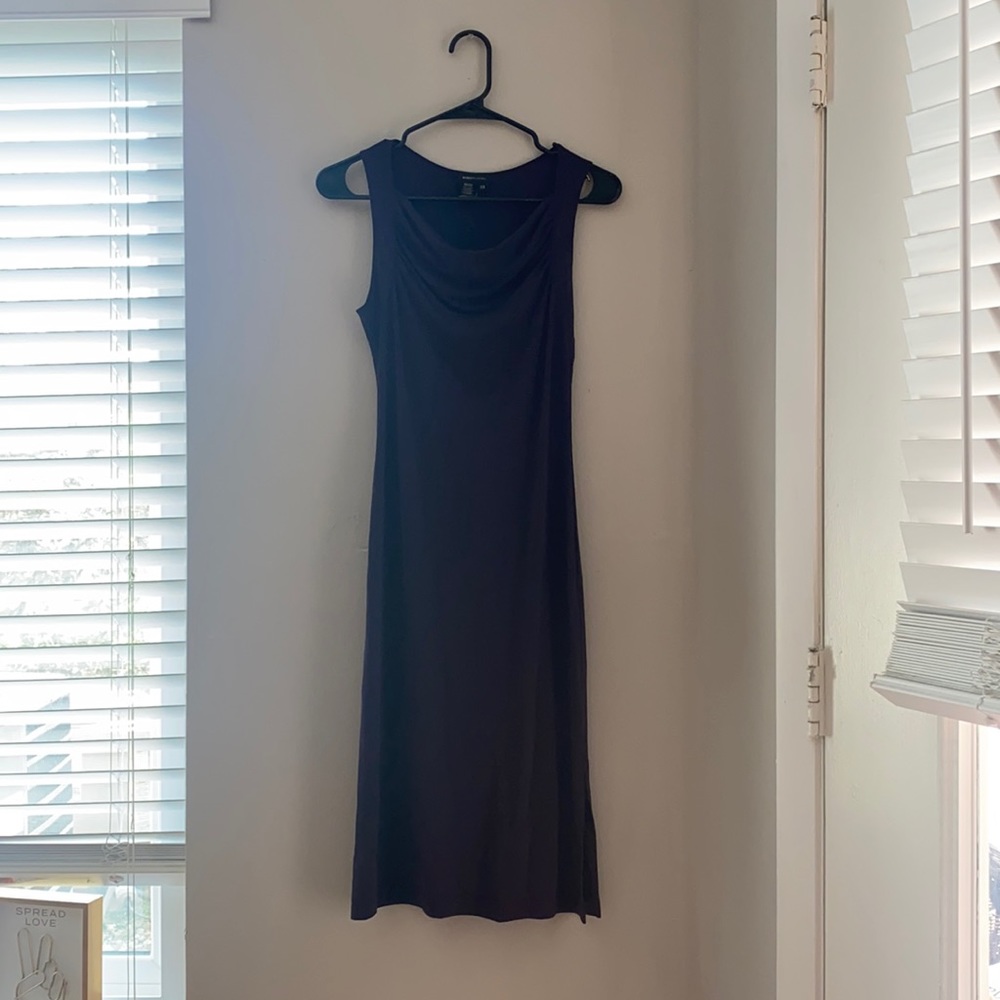 X-Small. BCBG Maxazria . Plum color dress. Very flattering on.